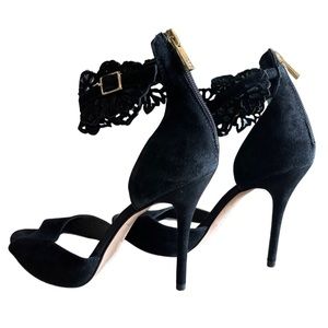 Jessica Simpson heels, lace ankle detail, 7.5